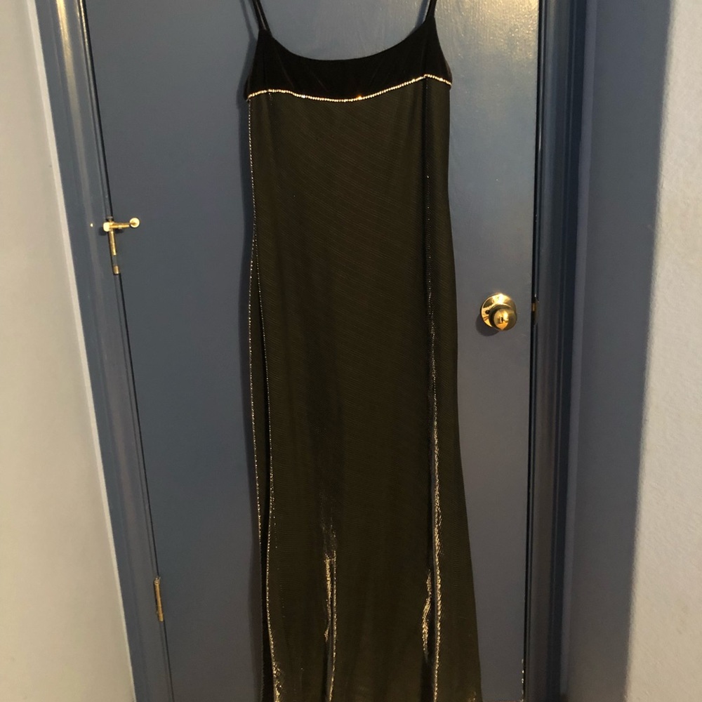 Dress/Gown